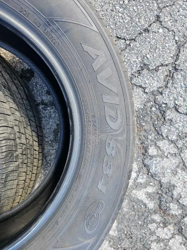 pneus 235/65/17 - Photo 4