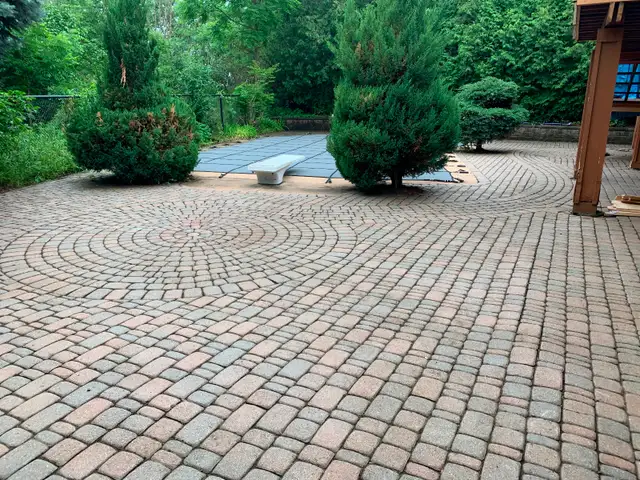 Caledon 5 2 bedrooms,lots parking,pool,ravine - Photo 18