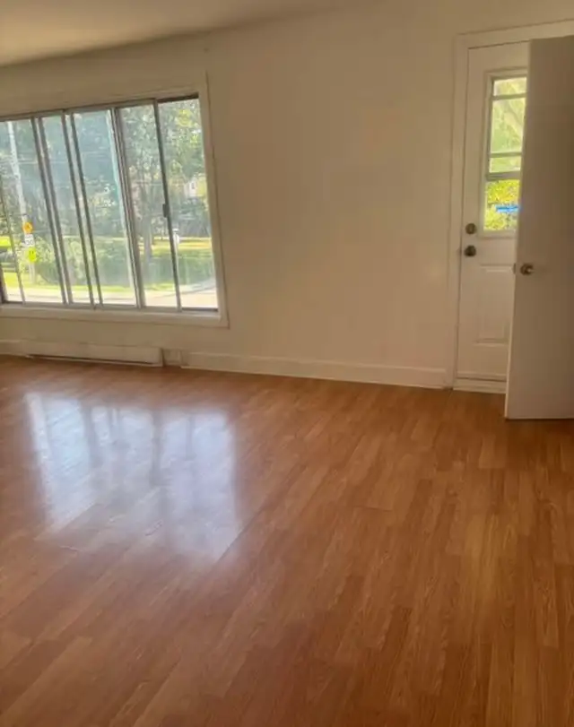 À louer  trèsbeau & Grand 5 ½ avec 3 chambres en face d’un parc - Photo 4