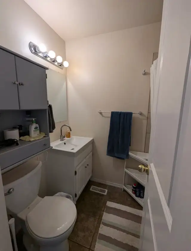 House For Rent ($2000) - Photo 4