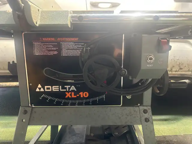Delta XL-10 Tabke Saw - Photo 2