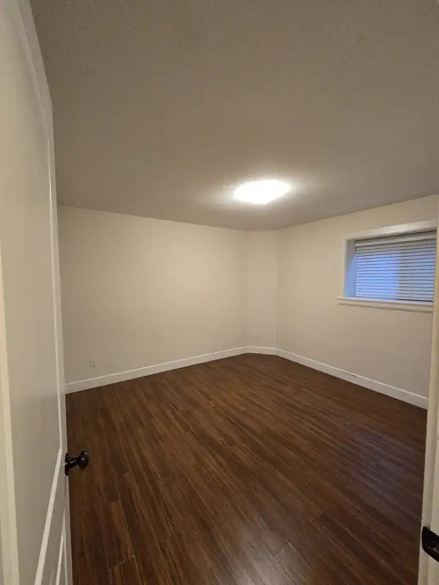 Basement for rent FLEETWOOD - Photo 7