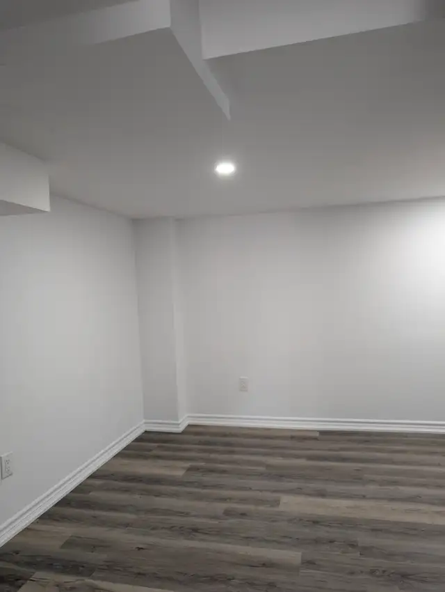 Private room for rent in shared basement appartment - Photo 6