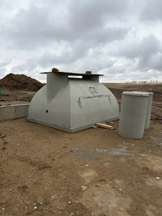 Septic tank - Photo 3