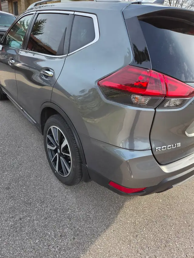 2018 Nissan Rogue - Photo 12