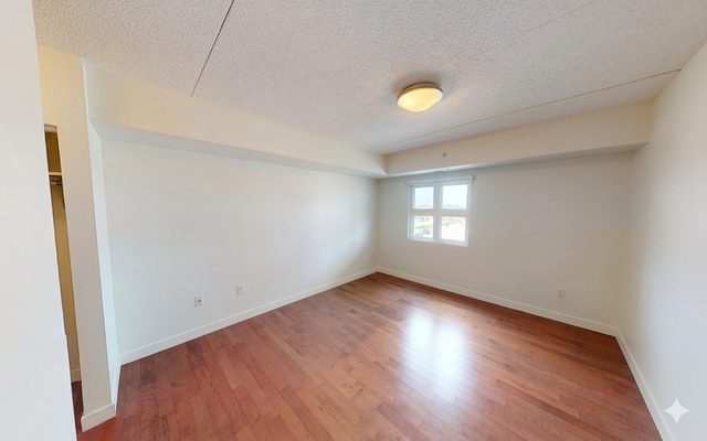 Sublet - 2 Bedroom, 2 Bathroom Apartment - Photo 5