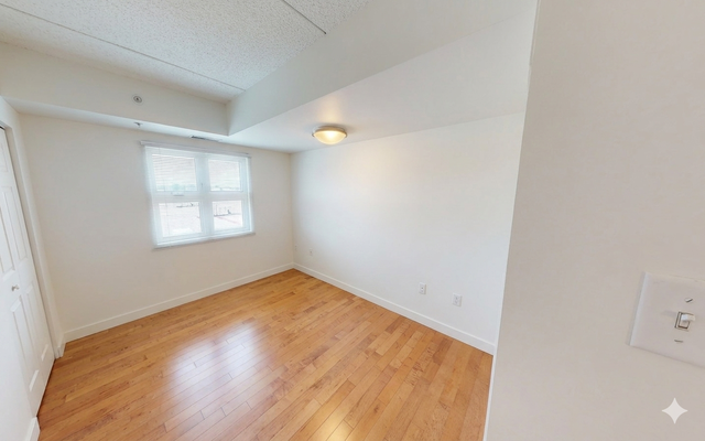 Sublet - 2 Bedroom, 2 Bathroom Apartment - Photo 7