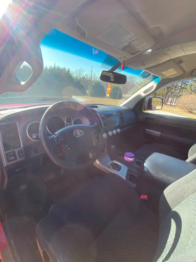 2011 Toyota Tundra - Photo 6