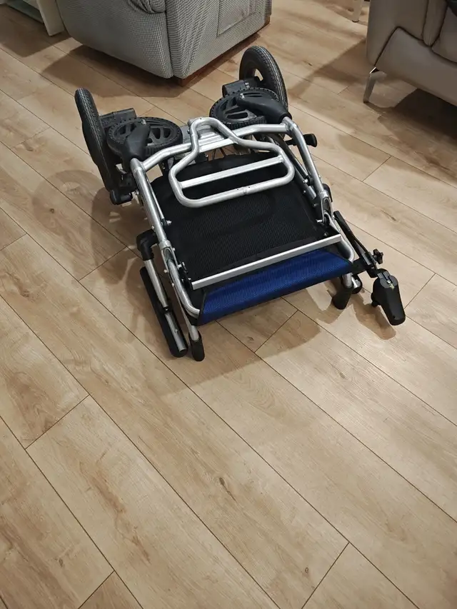 Chaise Fauteuil roulant électrique - Photo 9