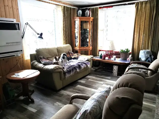 rustic ranch house on .6 acres for sale - Photo 4