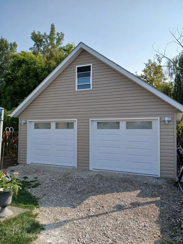 Capping Lasts Longer than Paint-Color Match - Photo 6