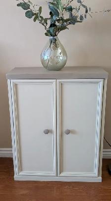Vintage Cabinet, White & Greige - Upcycled