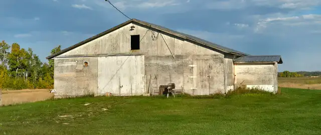 3 BR Bungalow in a peaceful country setting w/ 80 acres land - Photo 9