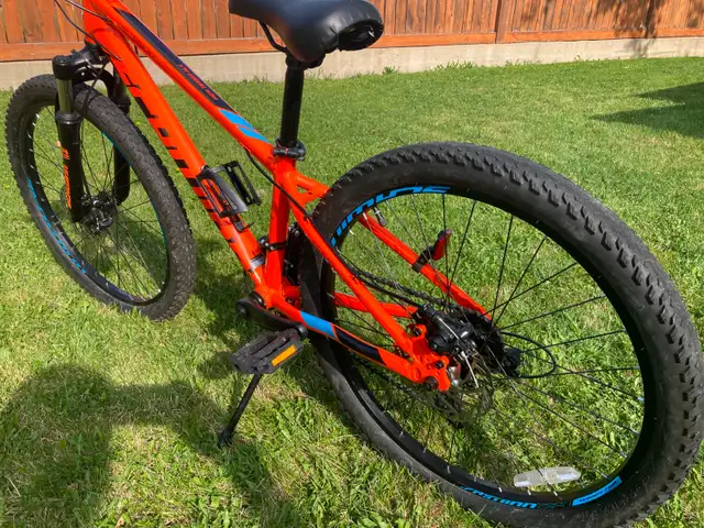 Schwinn Mountain Bike 24' - Photo 4