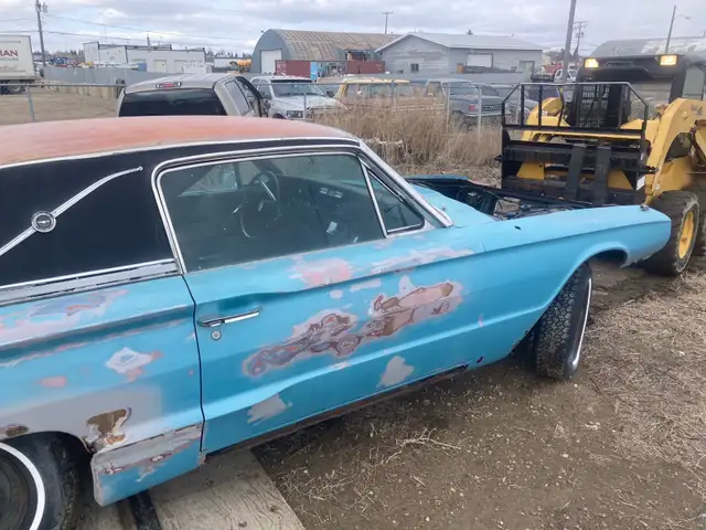 1966 Ford Thunderbird project or parts - Photo 2