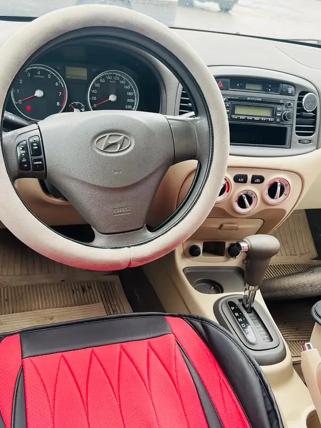 2011 Hyundai Accent Sport - Photo 7