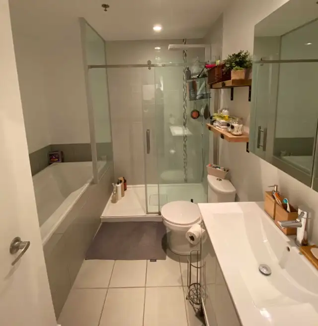 CONDO  4½ SUR LE PLATEAU AVEC STATIONNEMENT INTÉRIEUR PRIVÉ   TE - Photo 7