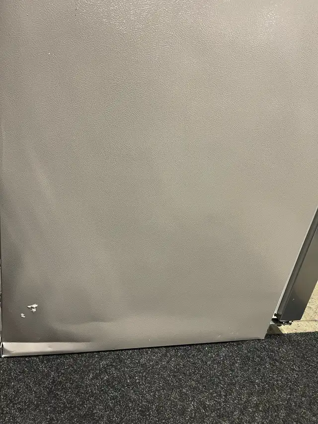 NEW 36" Frigidaire External Water&Ice Side By Side Fridge 25 CF - Photo 9