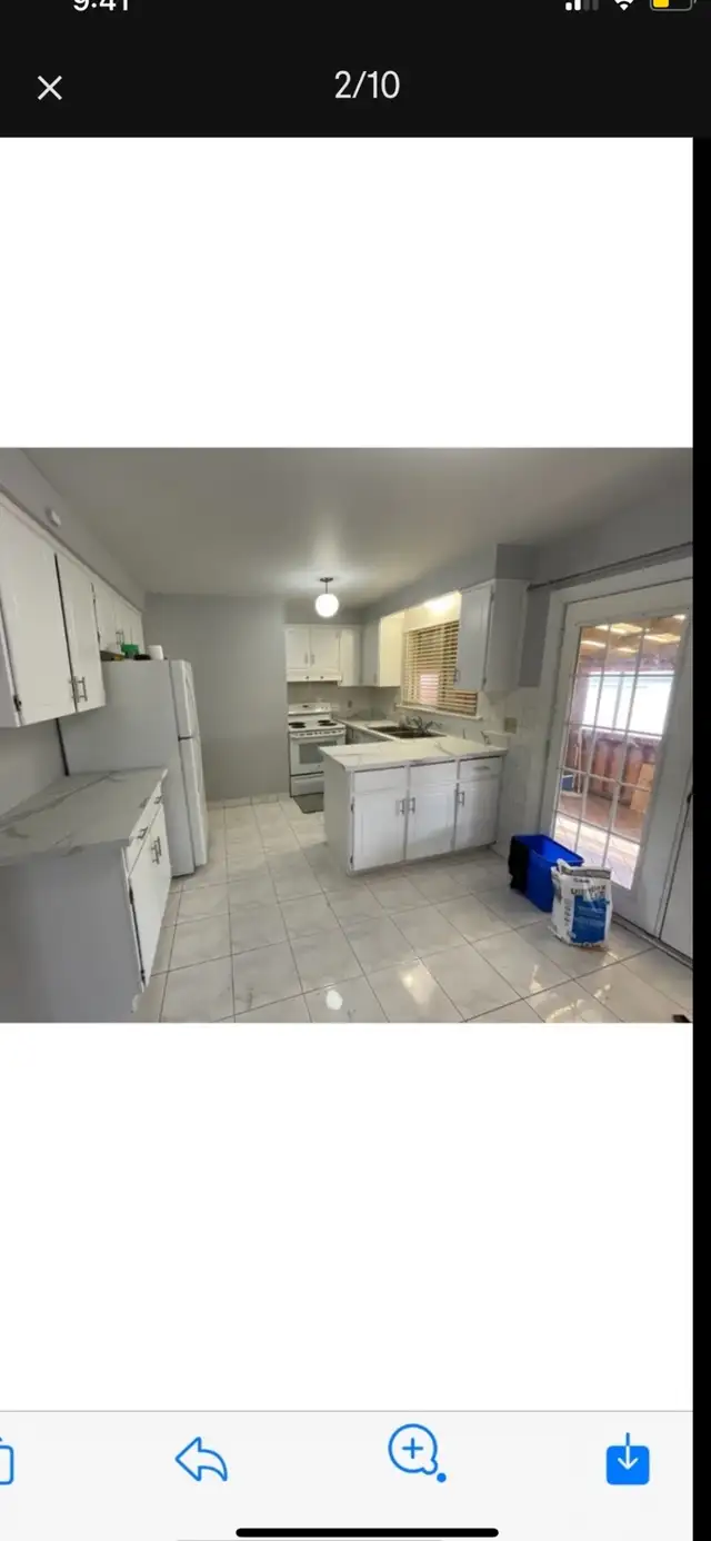 Central Mississauga 3 bedroom detached home for rent  home - Photo 5