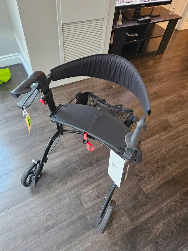 Mobility walker - Photo 2