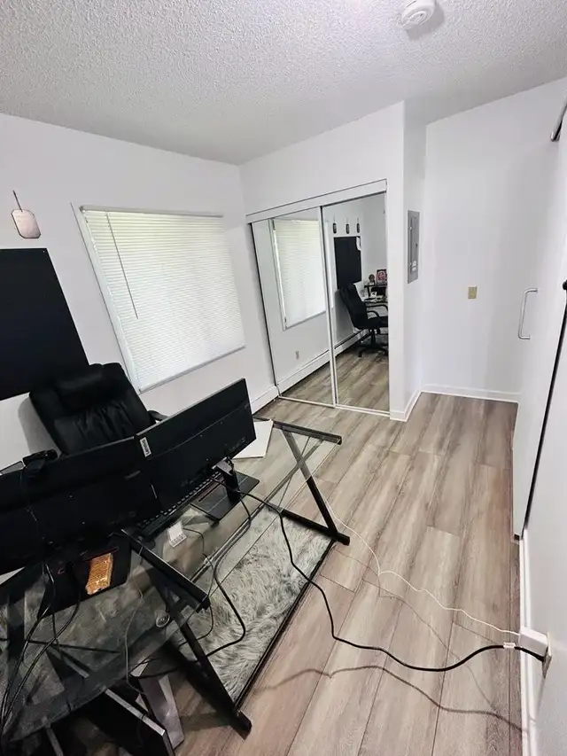 2-Bedroom Apartment For Rent Downtown Edmonton - Photo 10