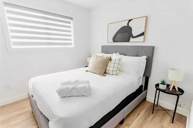 New Luxury Duplex in Fort Garry | Spacious & Bright - Photo 9