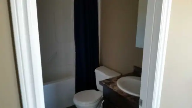 2 Bedroom Condo for Rent - Photo 3