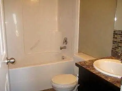 2 Bedroom Condo for Rent - Photo 7