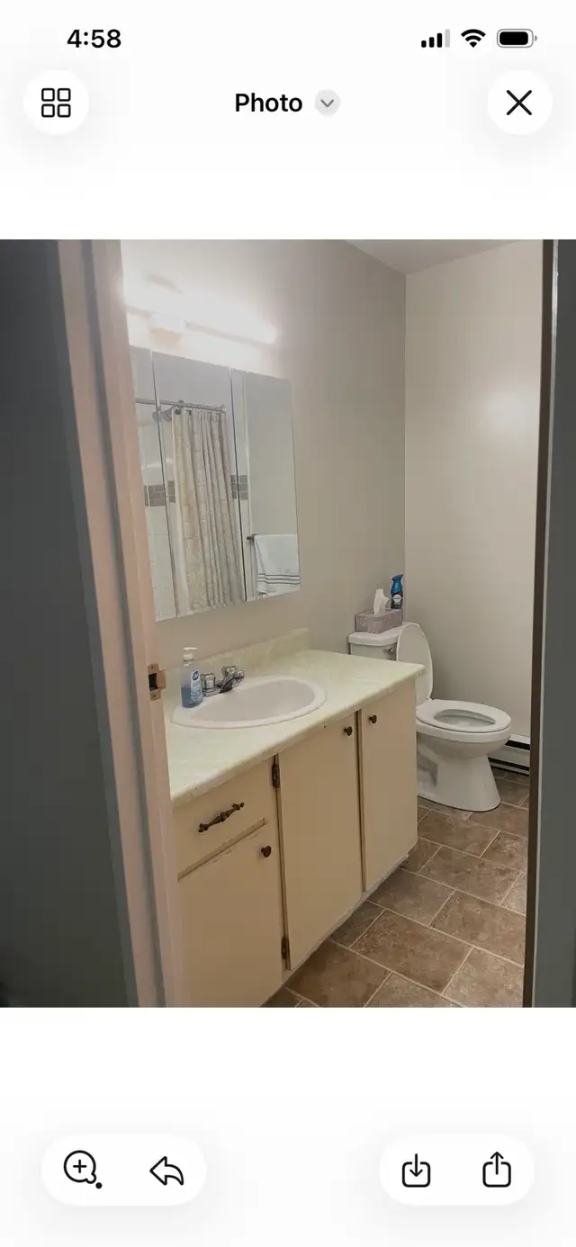 Sublet, 1 Bedroom, May 1st - Photo 7