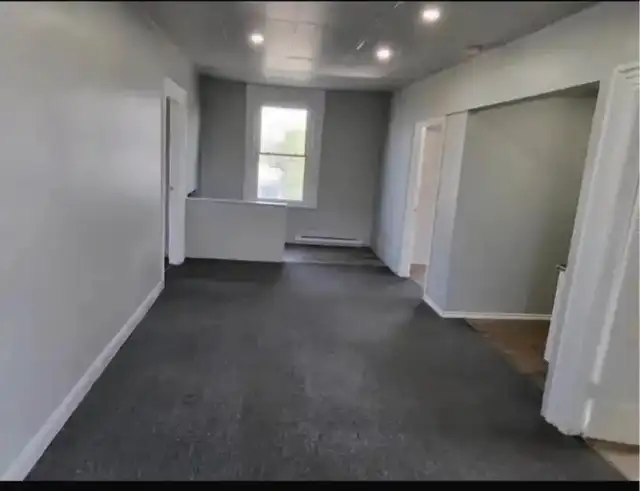 Beautiful 3 Bedroom Apartment For Rent Aylmer - Photo 8