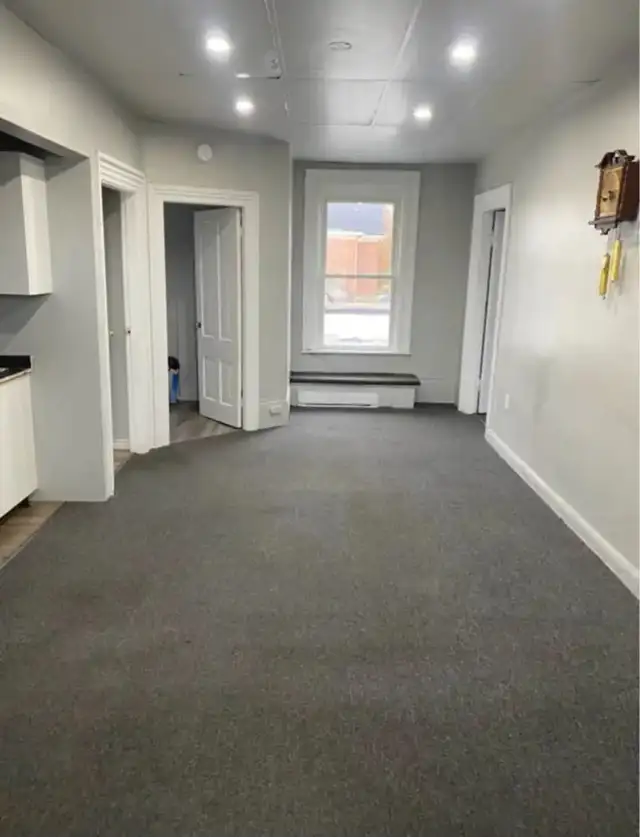 Beautiful 3 Bedroom Apartment For Rent Aylmer - Photo 12