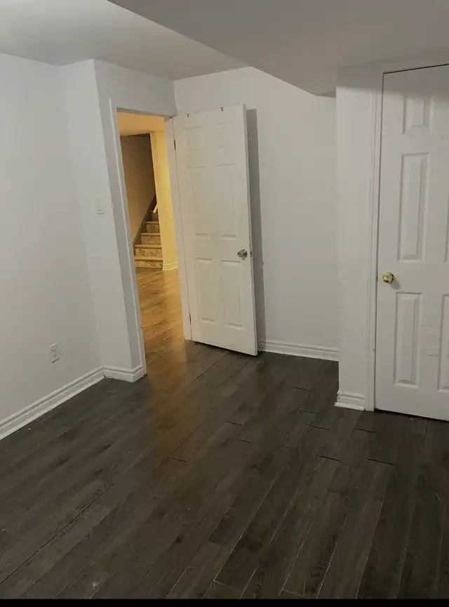 3 bedrooms basement near Humber college - Photo 8