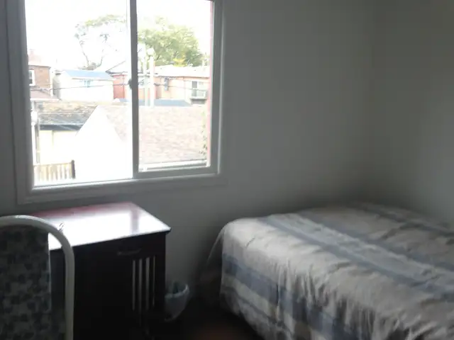 INTERNATIONAL STUDENTS - Photo 4