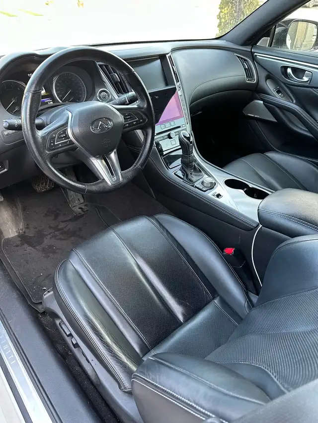 Infiniti Q60 - Photo 5
