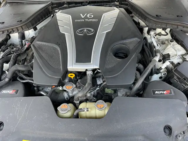 Infiniti Q60 - Photo 7