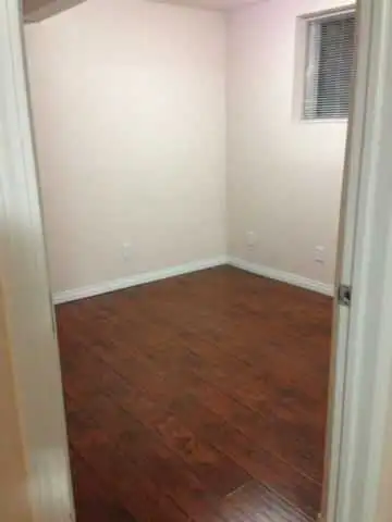 One bedroom basement Suite for rent - Photo 2