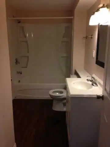 One bedroom basement Suite for rent - Photo 5