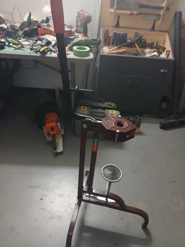 Wine Corker - Photo 3