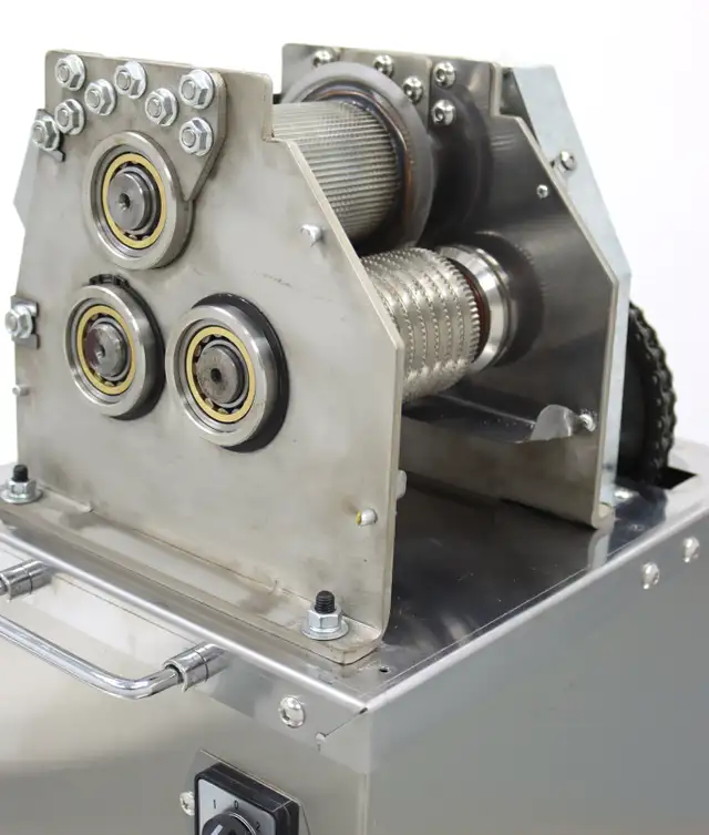 High juicing rate Electric Sugar Cane Ginger Press 110v 134076 - Photo 2