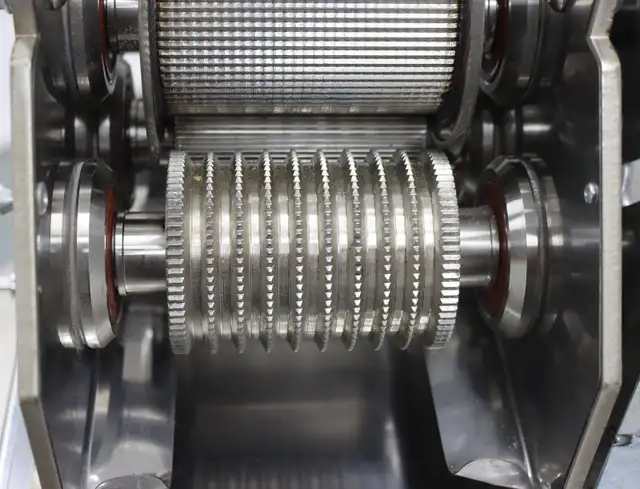 High juicing rate Electric Sugar Cane Ginger Press 110v 134076 - Photo 3