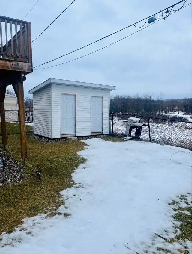 2 Bedrooms 1 Bathroom Condo - Photo 2