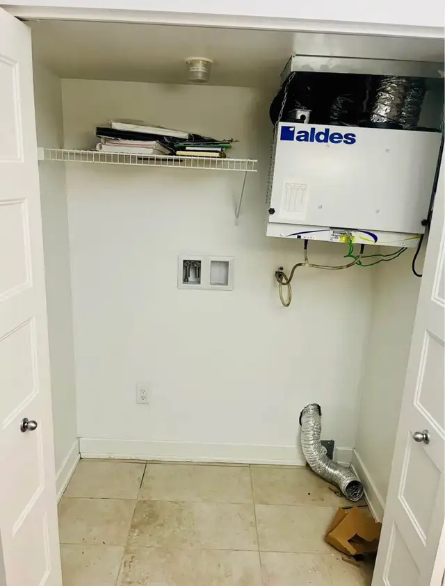 2 Bedrooms 1 Bathroom Condo - Photo 8