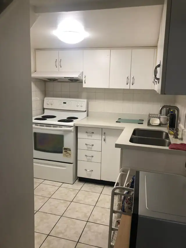 Room for Rent - Gore/Castlemore (Brampton) - Photo 4