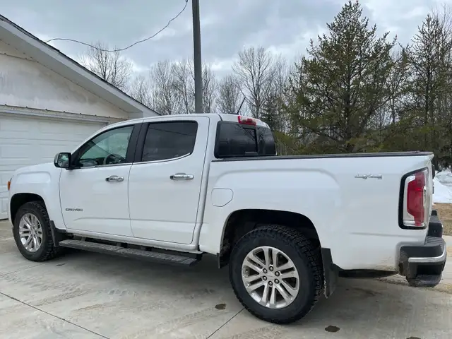 2016 GMC Canyon - Photo 3