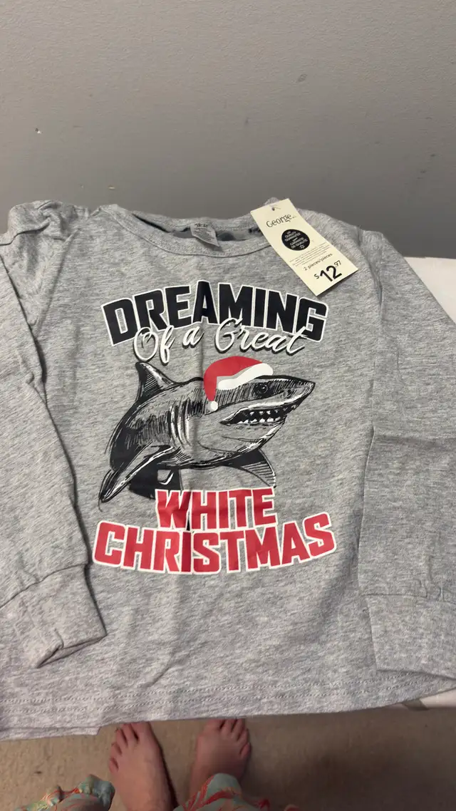 brand new boys tops and size 4 - Photo 2