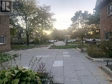 SCARBOROUGH HOME UPSTAIRS 2 ROOMS FOR RENT