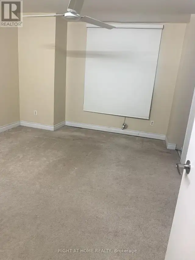 SCARBOROUGH HOME UPSTAIRS 2 ROOMS FOR RENT - Photo 16