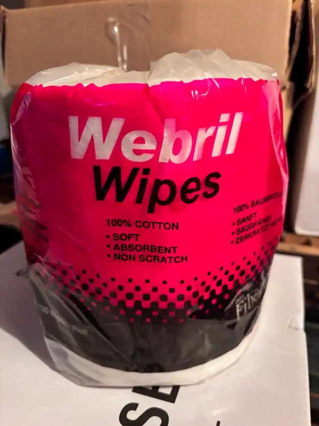 For Sale- Webril Wipes 8' x 8'. 100/roll