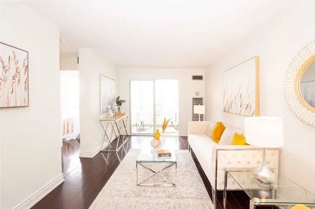 1 Bed   Den, ! Washroom Condo Near Cooksville GO Station - Photo 7