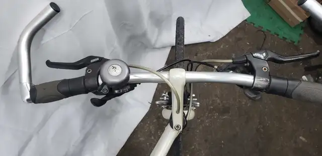 Giant Prodigy bicycle 700c Ready to ride size L - Photo 3